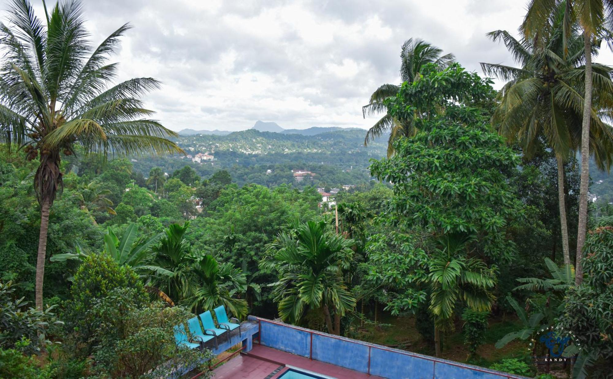 The Change Hotel Kandy Exterior photo