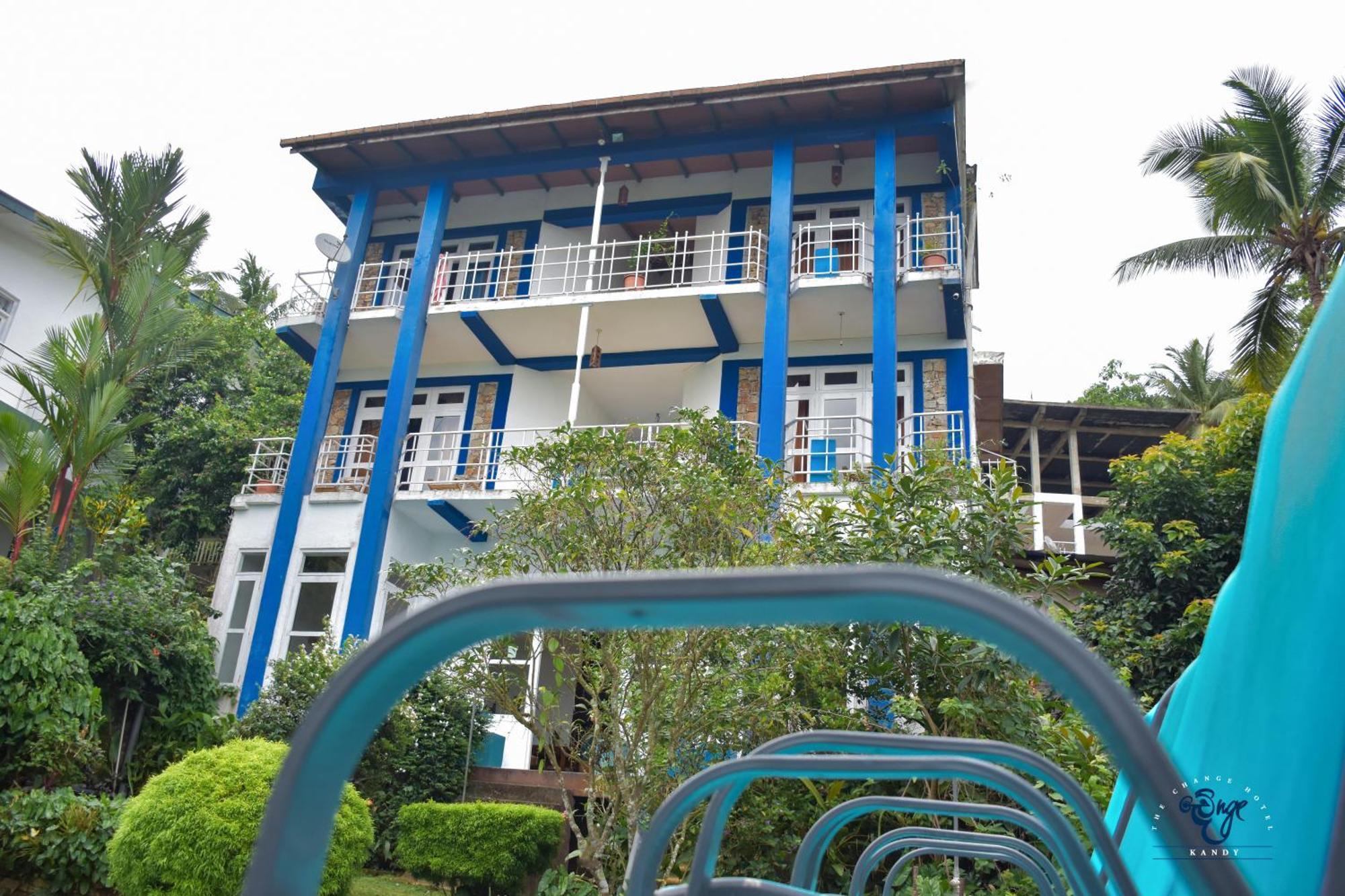 The Change Hotel Kandy Exterior photo